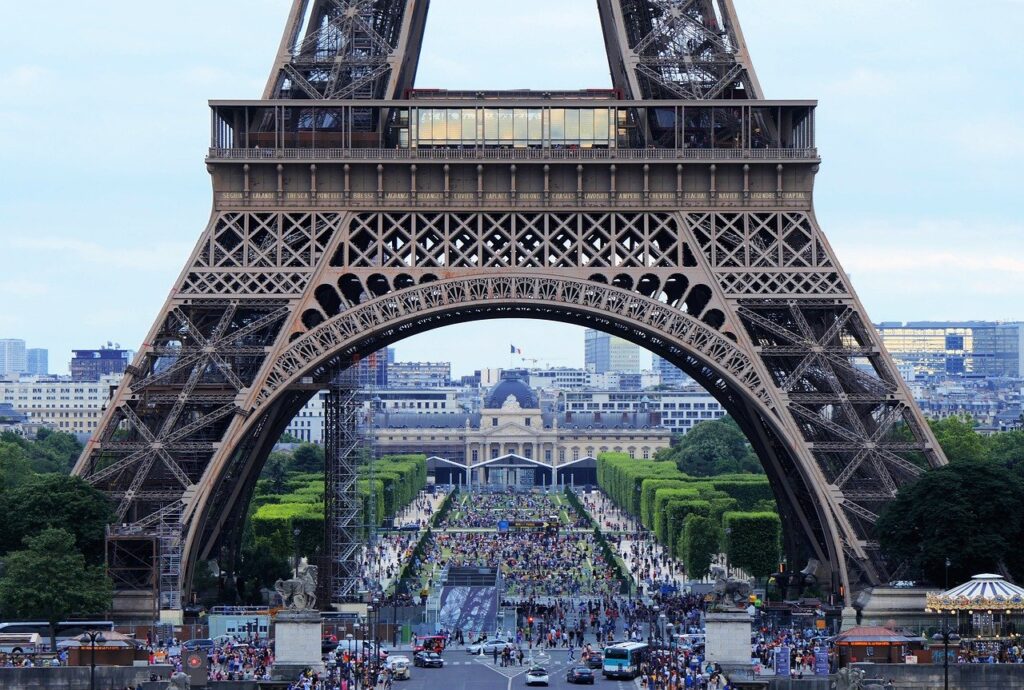 Eiffel Towel - Best Travel Deals