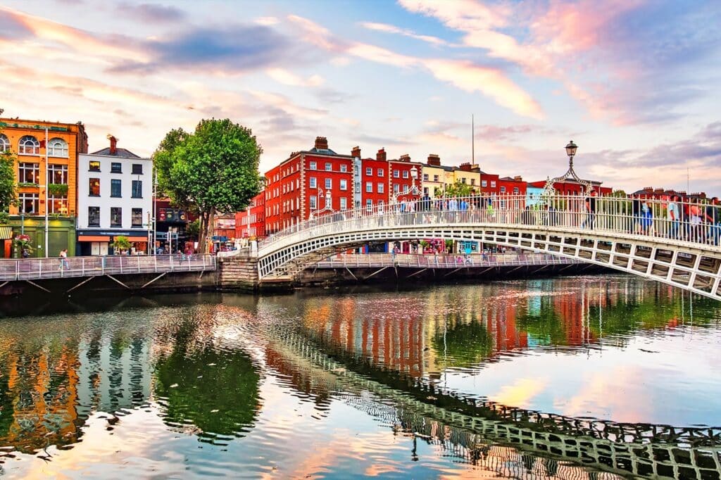 Cheap Flights to Dublin, Ireland