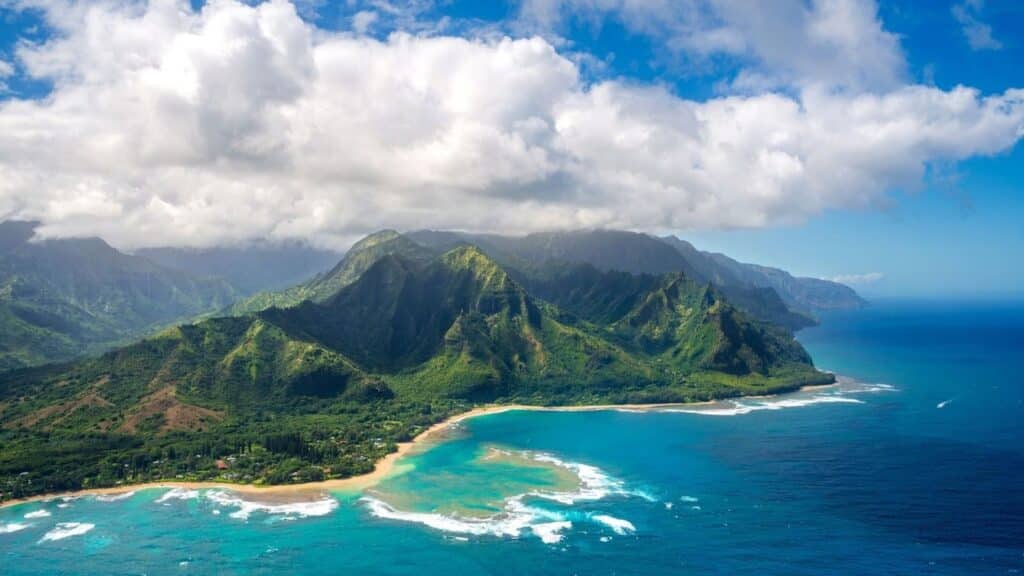 Hawaii - Top 10 Warm Vacation Spots to Visit in December