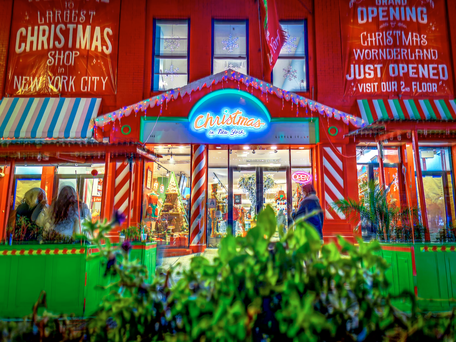 New York City - 10 Perfect Destinations for A Magical Christmas Holiday