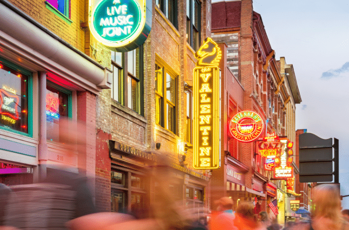 Best Places to Travel with Friends in the US - Nashville