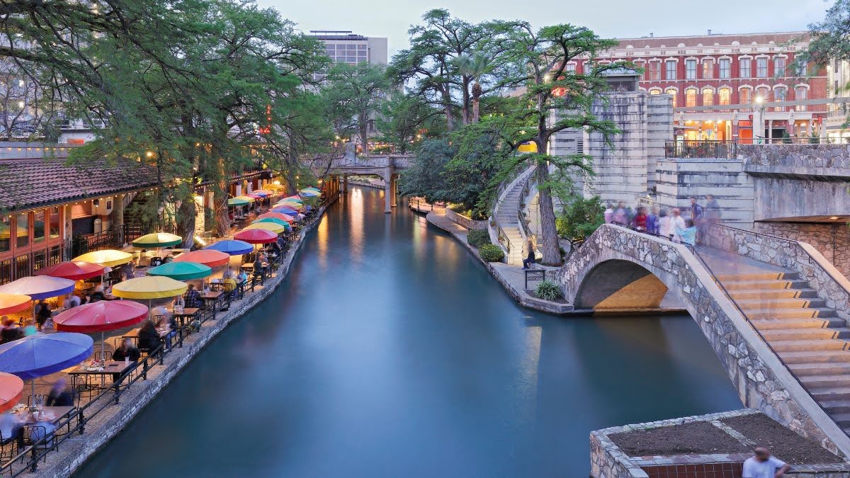 Best Places to Visit in the U.S. in March - San Antonio, Tx