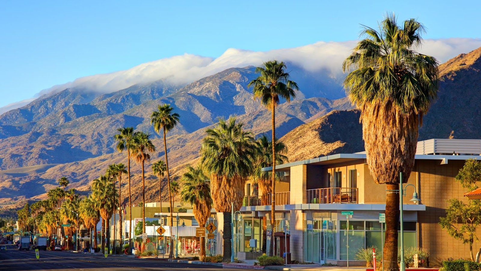 Best Vacation Spots for Couples - Palm Springs